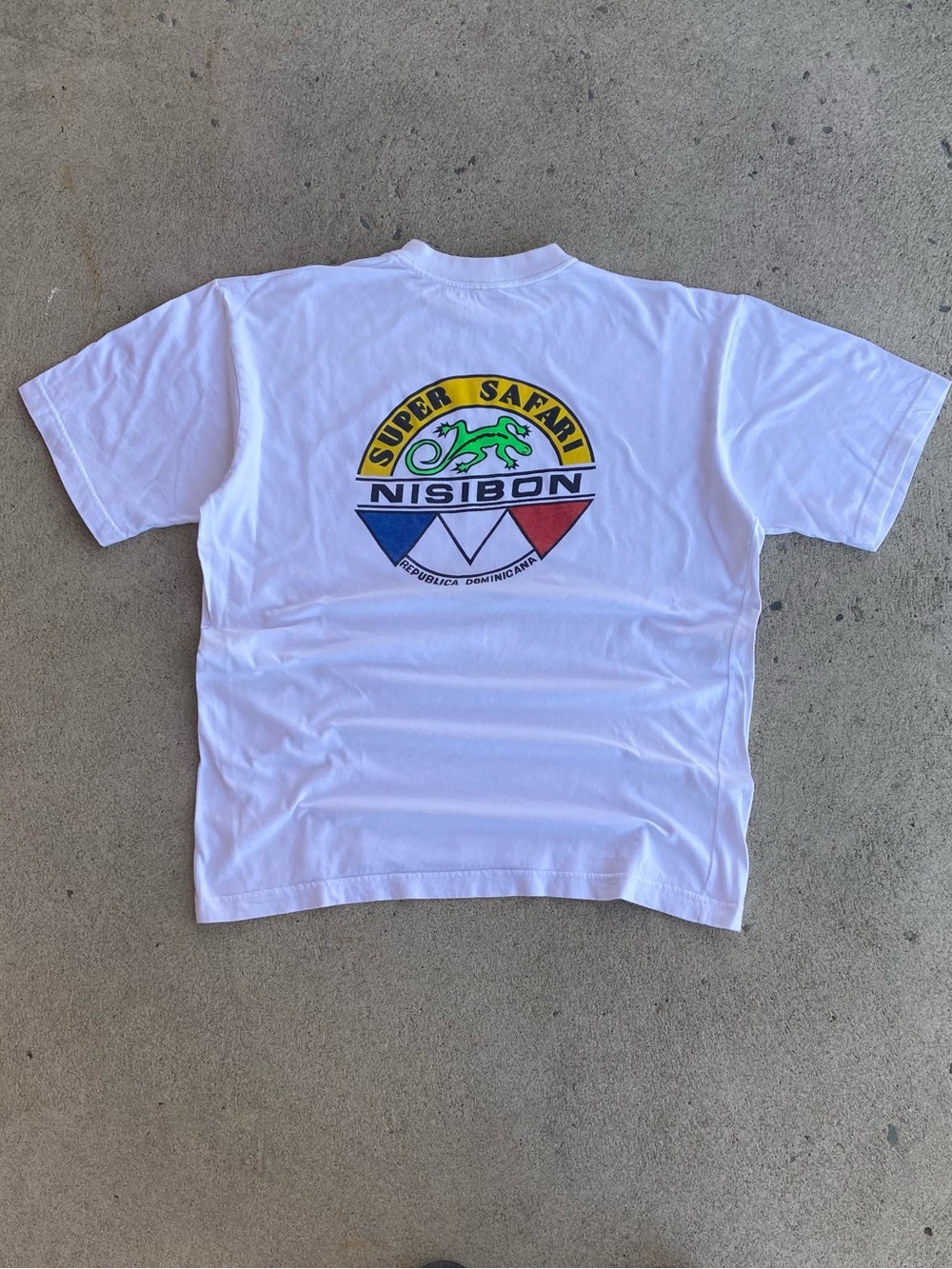 90s Vintage Surf Safari Nisibon Republica Dominica Tee Shirt